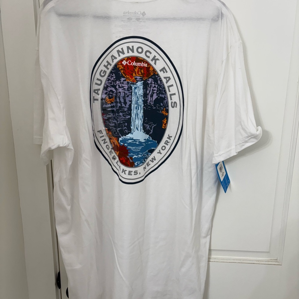 Columbia Men's White Graphic T-Shirt